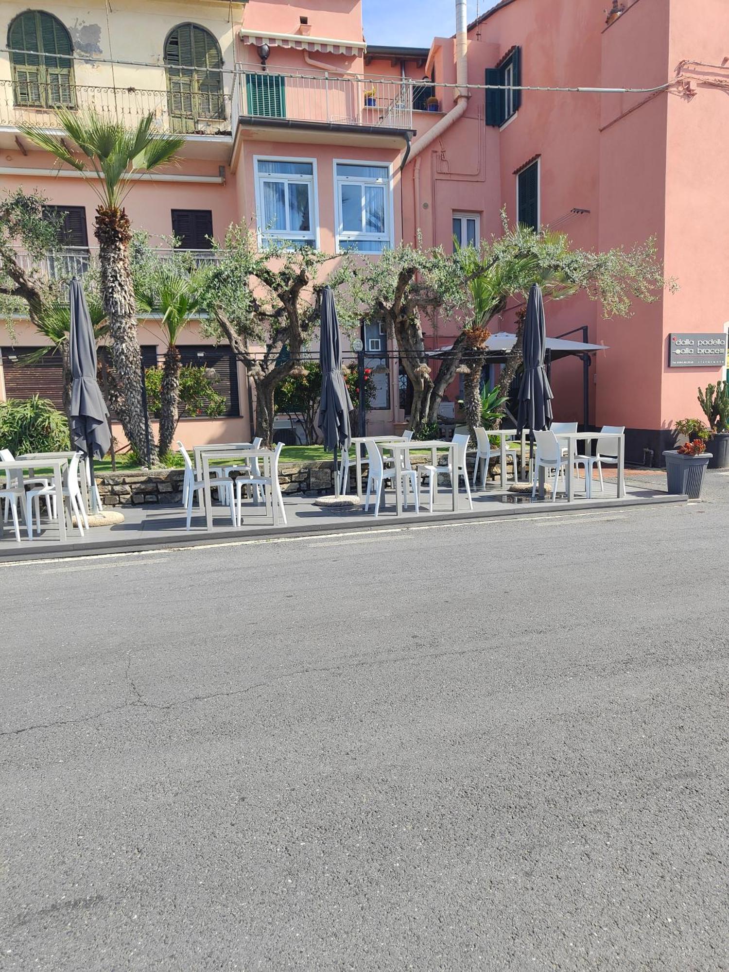 Riva Vacanze Riva Ligure Exteriér fotografie